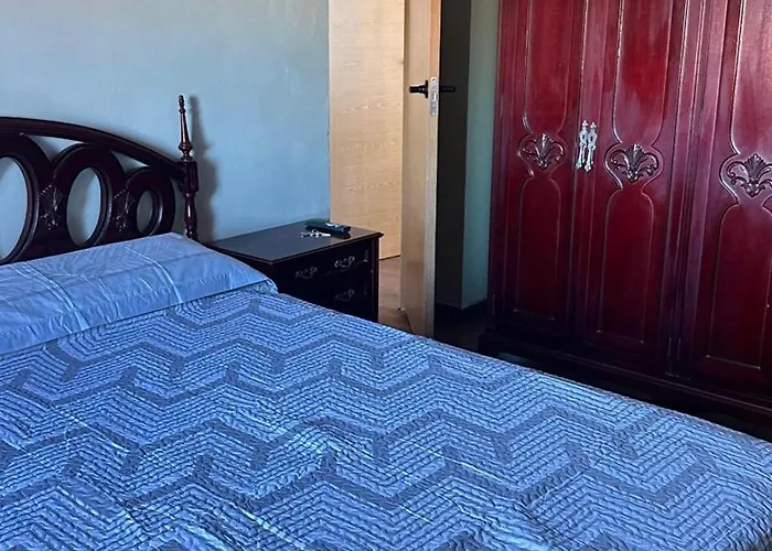 El Piso Del Pueblo * Mansilla de las Mulas